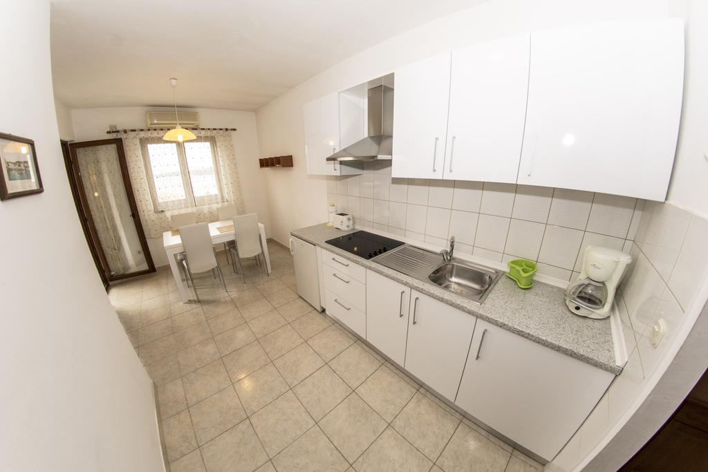 House Lucija Apartman Sali  Kültér fotó