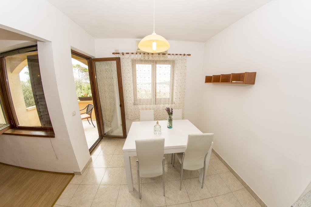 House Lucija Apartman Sali  Kültér fotó